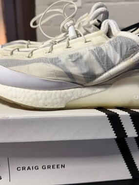 adidas Originals White/Black CG ZX 2K Phormar Shoe Box Label
